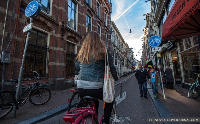 Dobrodošli-u-Amsterdam-biciklistički-raj-11