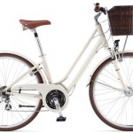 Predstavljamo vam Giant Fluorish ženski gradski bicikl